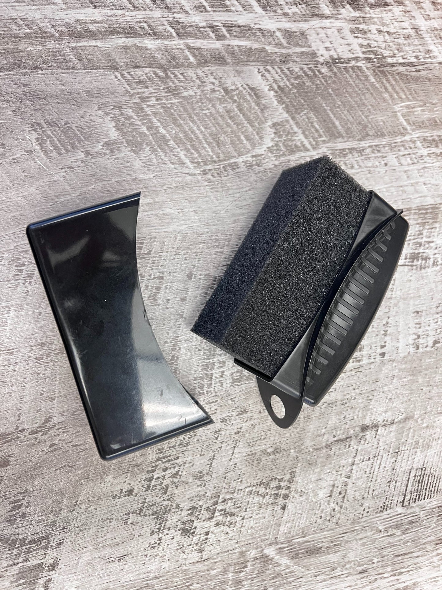 APLICATOR DE LUSTRUIRE A ANVELOPELOR / ProTech Monte-Carlo
